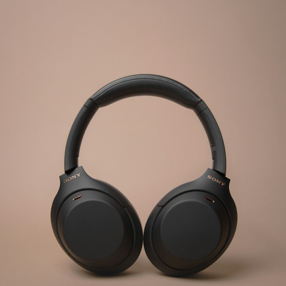 Headphone Wireless ANC Over-Ear 40 Jam