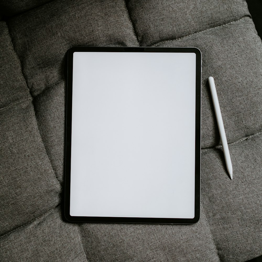 Tablet 11" 8GB/128GB Wi-Fi + Stylus